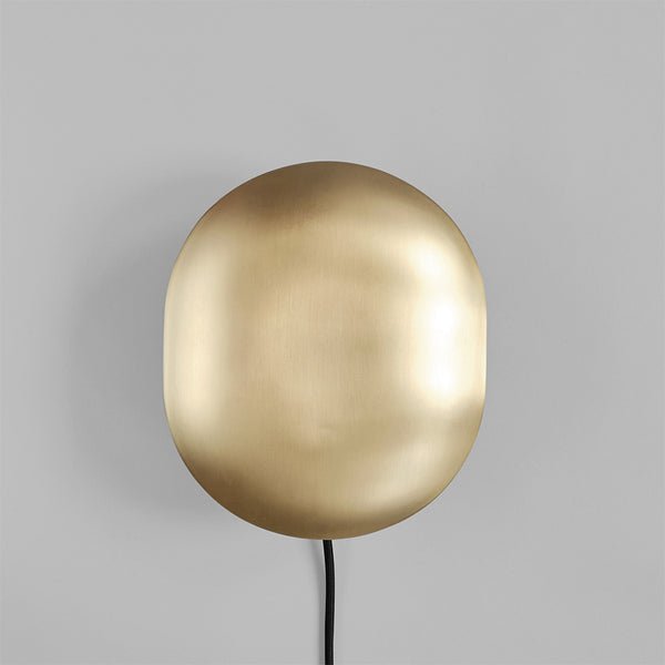 101 COPENHAGEN【日本代理店】デンマークデザイン Clam Wall Lamp - Brass