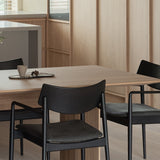 KARIMOKU CASE / カリモクケース【正規販売店】A-DC02(張座)