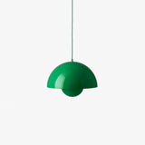 &Tradition Flowerpot VP7 Signal Green