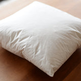 フェザークッション(本体) 45cm×45cm