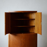 Corner Cabinet D-R602D114