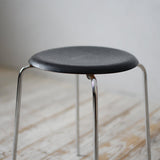 Arne Jacobsen stool R612D310B - 北欧家具 北欧インテリア通販サイト greeniche (グリニッチ)