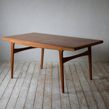 Dining Table R706D221