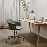 &Tradition Tripod HM9 MOSS