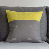 mina perhonen dop 「tambourine × choucho」クッションカバー イエロー×グレー - 北欧家具 北欧インテリア通販サイト greeniche (グリニッチ)