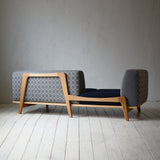 Luu Sofa dop tambourine gray / navy | オーク/ウォルナット無垢材
