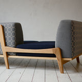 Luu Sofa dop tambourine gray / navy | オーク/ウォルナット無垢材