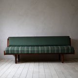 Hans J. Wegner GE258 Day Bed 607D456