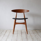 Hans J. Wegner Dining Chair CH33 601D163