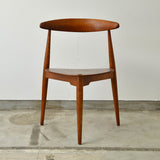 Hans J. Wegner Heart Chair FH4103 D-112D364A