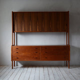Hans J. Wegner Cabinet RY20 705D536