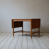 Hans J. Wegner Side Table AT32 D-811D208