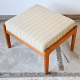 Hans J. Wegner GE290 Ottoman 205D718