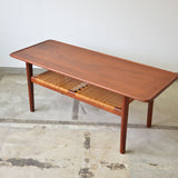 Hans J.Wegner Coffee Table AT-10 D-205D765