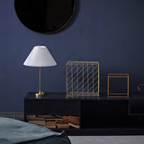 LE KLINT CLASSIC テーブルランプ モデル307