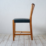 Hans J. Wegner Dining Chair R403D101D