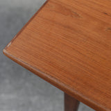 Dining Table R412D264