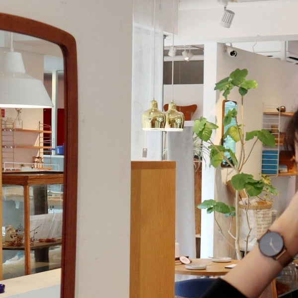 ミラーからはじめる、北欧ビンテージ | 北欧ジャーナル スタッフ