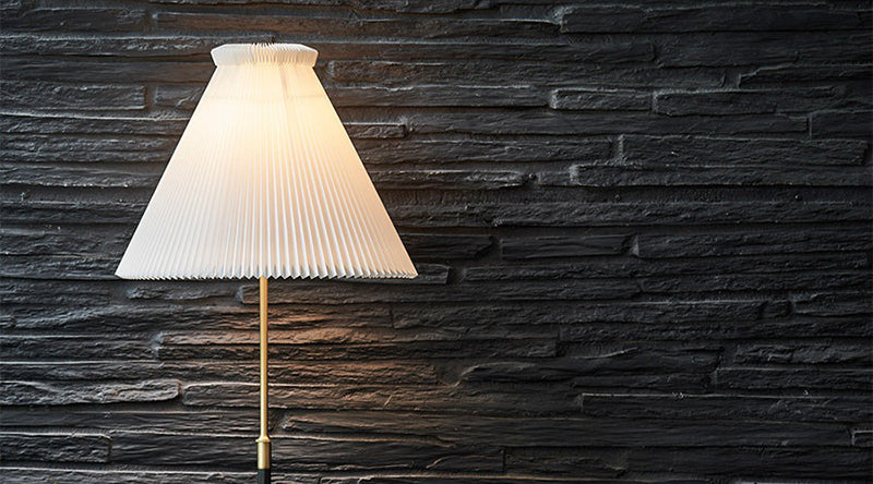 レ クリント フロアランプ ランプ テーブルランプ 照明 北欧 デンマーク LE KLINT CLASSIC フロアランプ モデル368 | 北欧家具 北欧