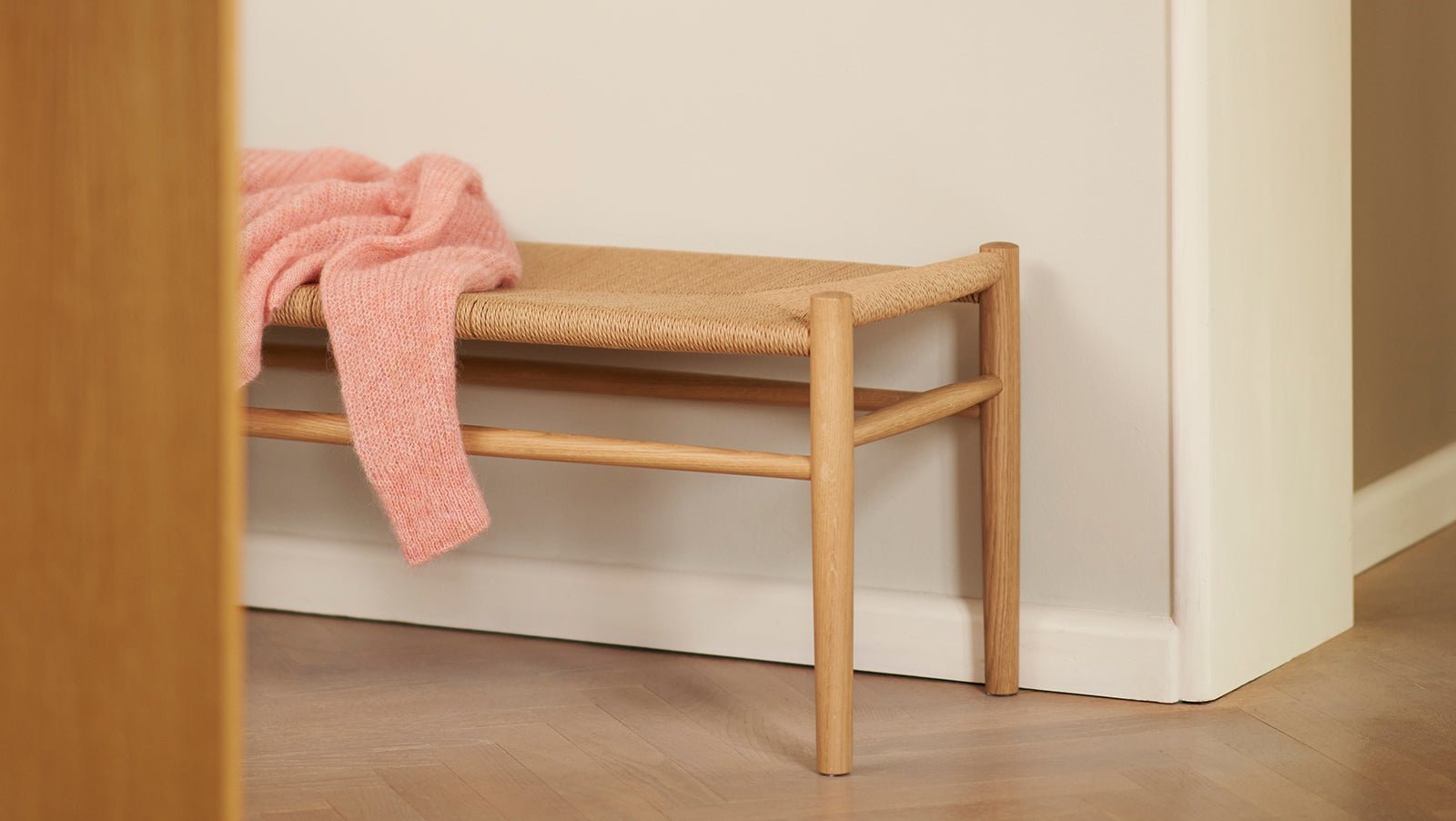 北欧風 ベンチ/ダイニングベンチ 〔ブラウン〕 幅115×奥行32×高さ43.2cm 木製 パイン材 〔リビング 勉強部屋〕 北欧風 ベンチ&frasl;ダイニングベンチ ブラウン 幅115×奥行32×高さ43.2cm