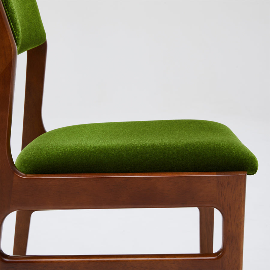 カリモク60【正規販売店】 アームレスダイニングチェア モケット