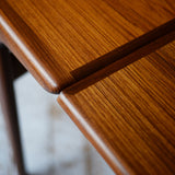 Johannes Andersen Dining Table D-R806D201T