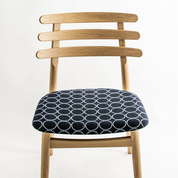 FDBモブラー 【日本代理店】デンマークデザイン J48 ナチュラル dop tambourine indigo / dark green｜minä perhonen ミナペルホネン Poul M. Volther ポール・M・ヴォルタ