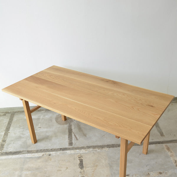 グリニッチ　ダイニングテーブル　ウォールナット Basic Dining Table | オーク/ウォルナット無垢材 | 北欧家具 北欧