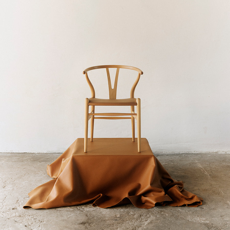 Yチェア（ワイチェア）CH24P レザー座面 | Hans. J. Wegner (ハンス・J