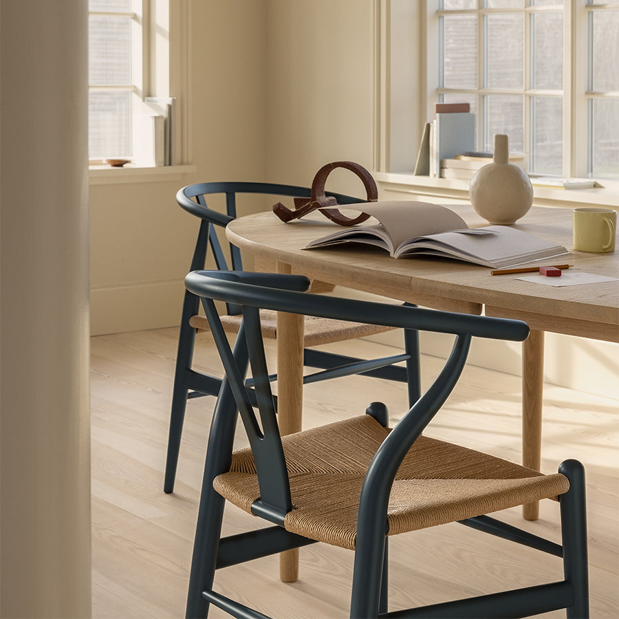 Yチェア（ワイチェア）CH24 ｜ CARL HANSEN & SØN カール・ハンセン
