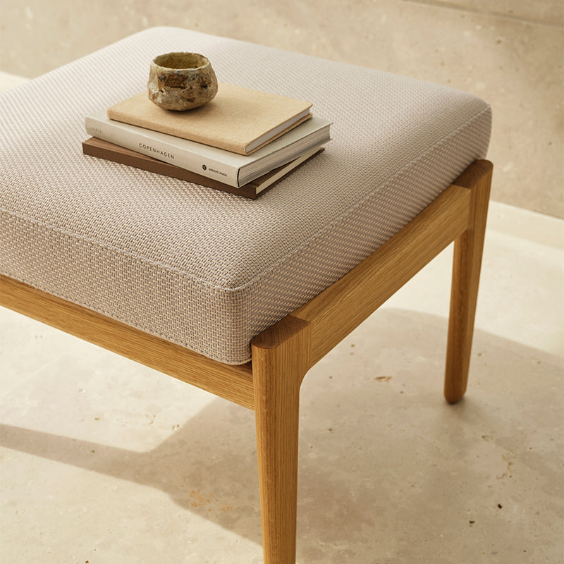 Carl Hansen&Søn CH290F オーク (kvadrat Serpentine) ｜Hans. J. Wegner (ハンス・J・ウェグナー) カール・ハンセン＆サン【正規販売店】デンマークデザイン