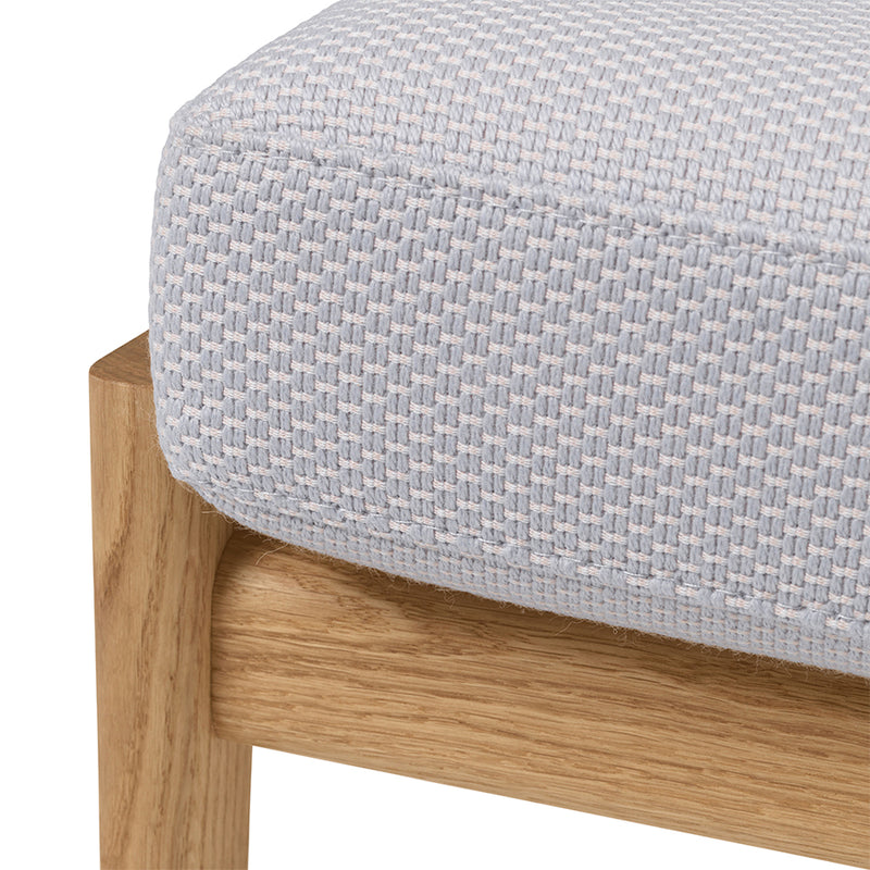 Carl Hansen&Søn CH290F オーク (kvadrat Serpentine) ｜Hans. J. Wegner (ハンス・J・ウェグナー) カール・ハンセン＆サン【正規販売店】デンマークデザイン