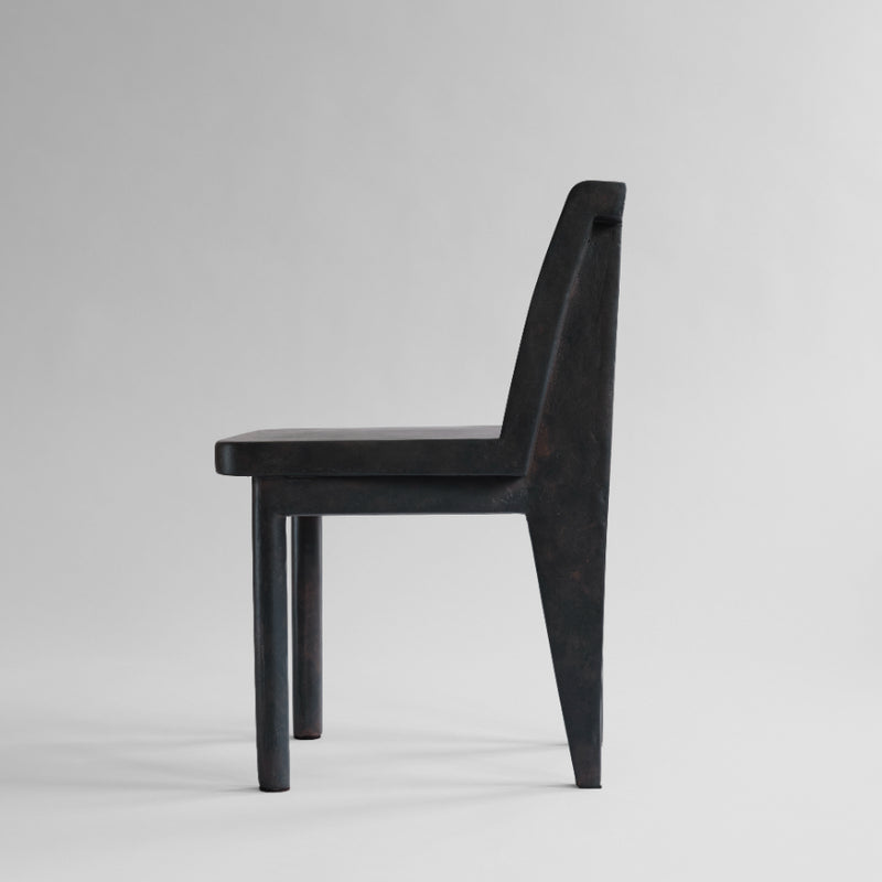 101 COPENHAGEN【日本代理店】デンマークデザイン Brutus Slim Dining Chair Coffee