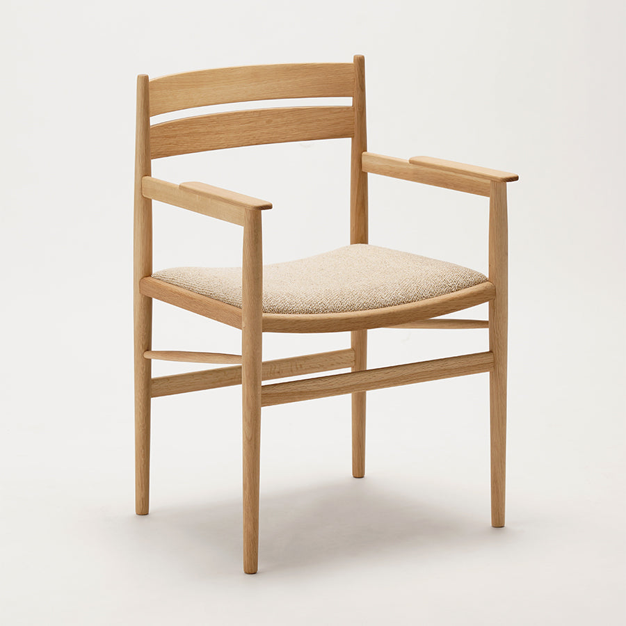 カリモク　ノバリエ CU454/CU474/CU48モデル | ダイニング | 家具を探す | カリモク家具