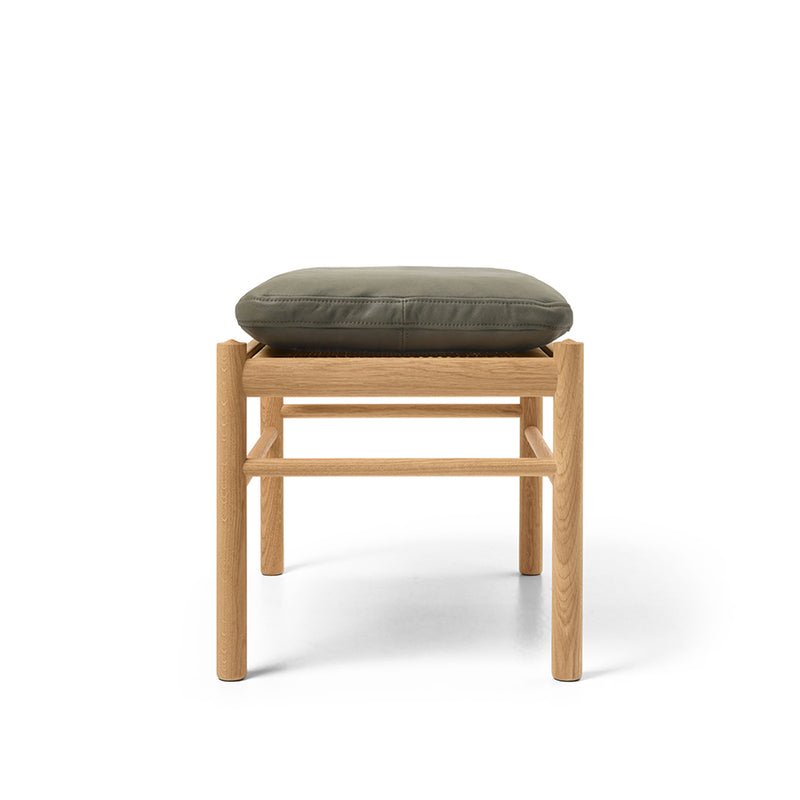 OW149F コロニアルフットスツール TERRAレザー (Jade 20368) ｜COLONIAL FOOTSTOOL｜Ole Wanscher (オーレ・ヴァンシャー) カール・ハンセン＆サン【正規販売店】デンマークデザイン