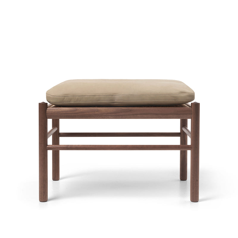 OW149F コロニアルフットスツール TERRAレザー (Marble 20366) ｜COLONIAL FOOTSTOOL｜Ole Wanscher (オーレ・ヴァンシャー) カール・ハンセン＆サン【正規販売店】デンマークデザイン