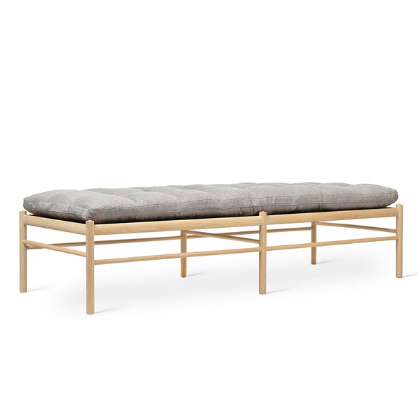 OW150 デイベッド オーク kvadrat Re-wool｜Day Bed｜Ole Wanscher (オーレ・ヴァンシャー) カール・ハンセン＆サン【正規販売店】デンマークデザイン