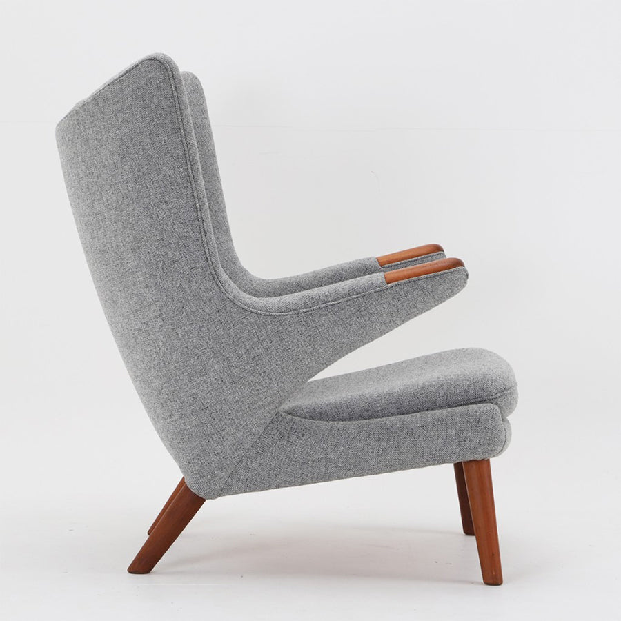 Hans J. Wegner Hans J. Wegner