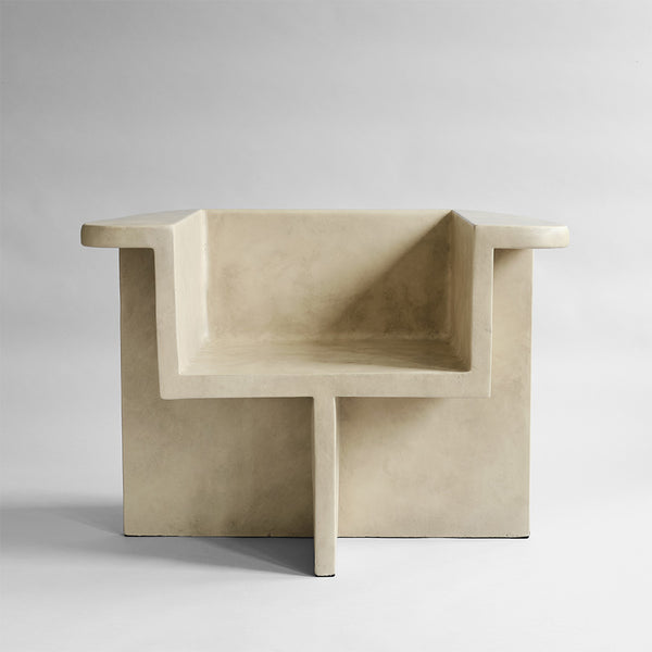 101 COPENHAGEN【日本代理店】デンマークデザイン Brutus Lounge Chair Sand