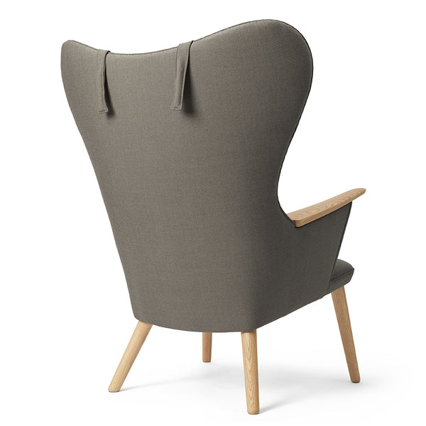 【70周年記念モデル】CH78 オーク オイル仕上げ UMBER 61275｜MAMA BEAR CHAIR ママベアチェア｜Hans. J. Wegner (ハンス・J・ウェグナー) カール・ハンセン＆サン【正規販売店】デンマークデザイン