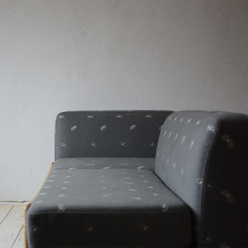 Luu Sofa dop choucho | オーク/ウォルナット/ノルディックアッシュ無垢材