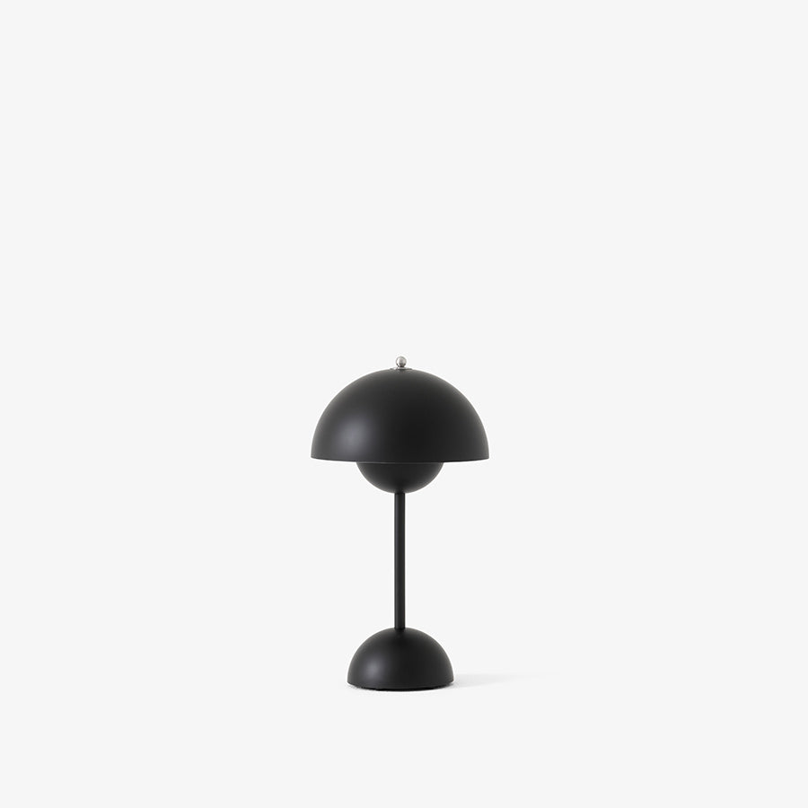 flowerpot_vp9_mattblack_01_900