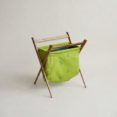 kilta magazine rack（choucho）マガジンラック オーク/ウォルナット無垢材｜北欧インテリア通販サイト greeniche（グリニッチ）