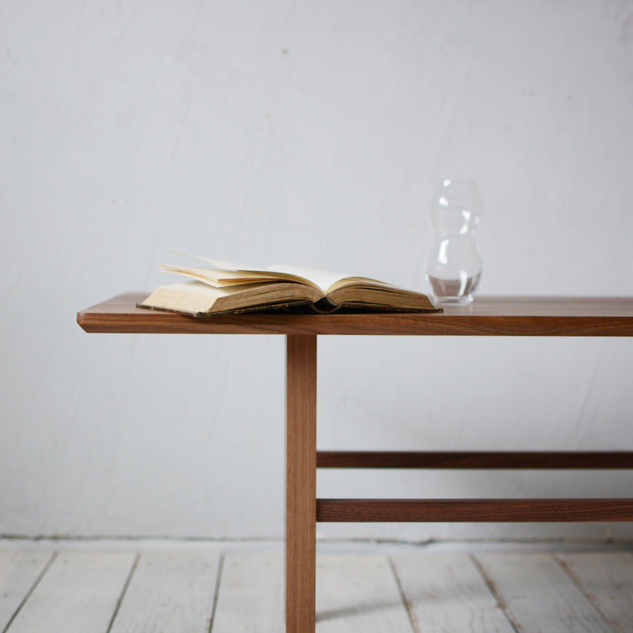 Basic Living Table | オーク/ウォルナット無垢材 | 北欧家具 北欧
