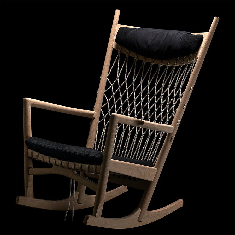 PPモブラー正規販売店】 PP124 Rocking Chair | Hans. J. Wegner