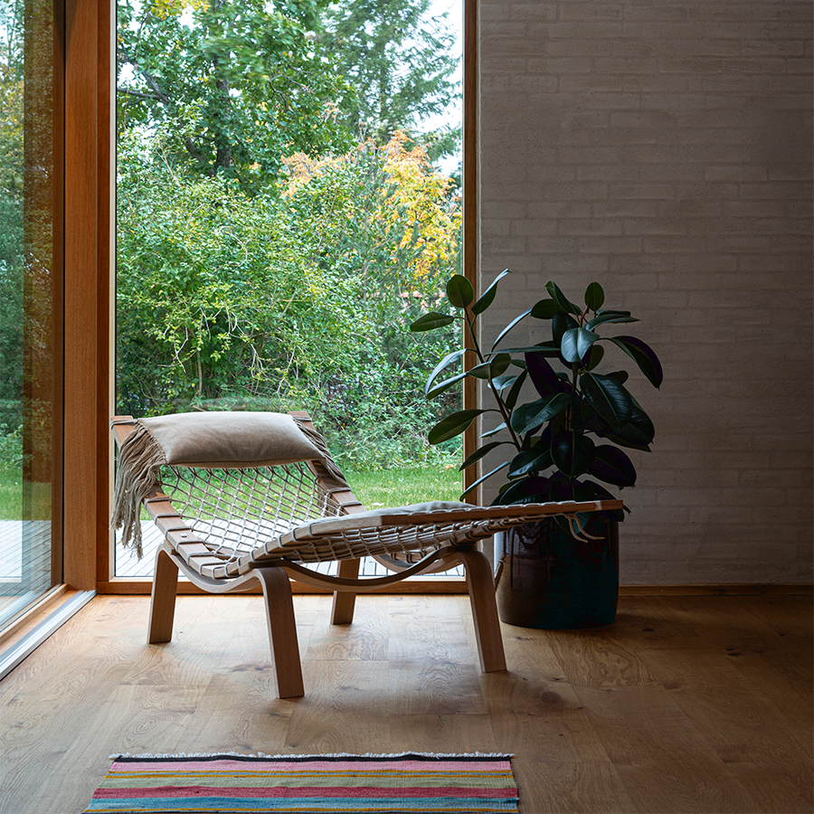 PPモブラー正規販売店】 PP135 Hammock Chair | Hans J. Wegner