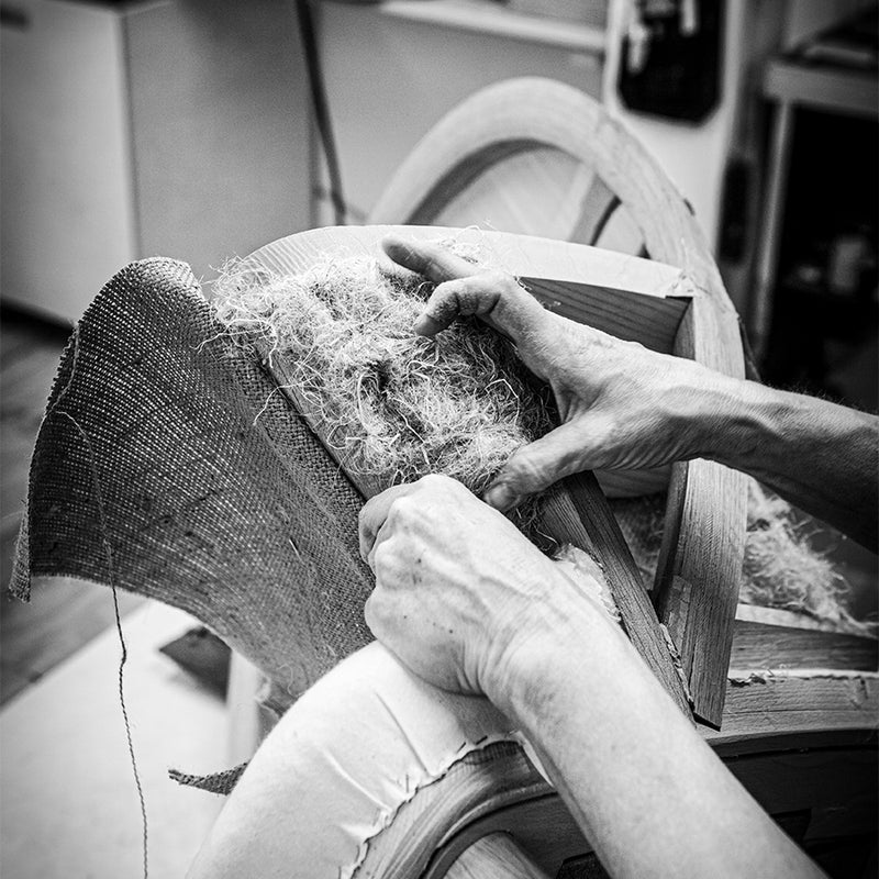 【PPモブラー正規販売店】 PP521 Upholstered Peacock | Hans J. Wegner (ハンス・J・ウェグナー)