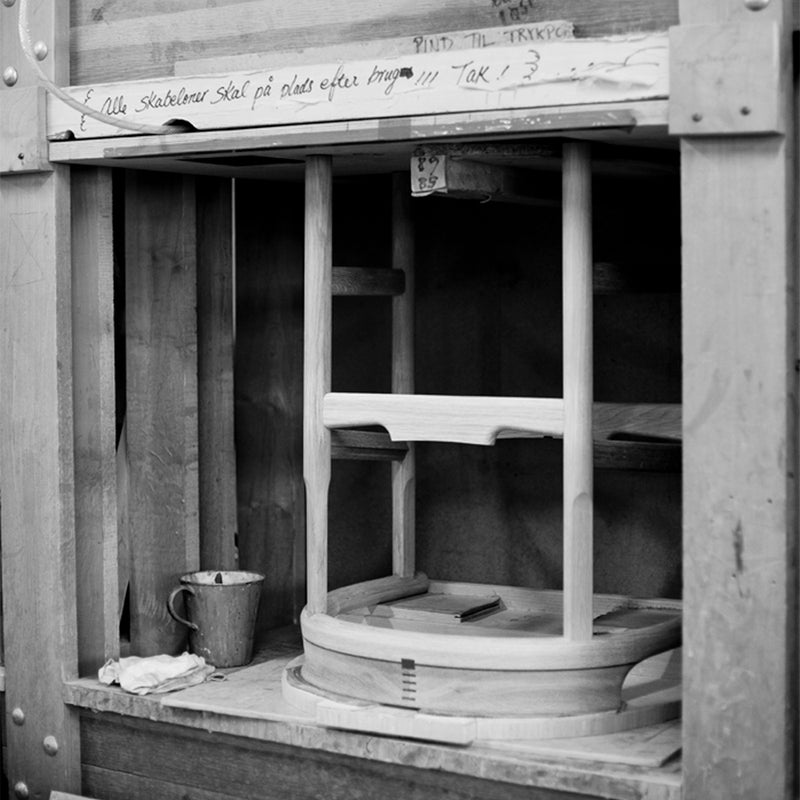 【PPモブラー正規販売店】 PP52 Captain's Chair (クッション張り) | Hans. J. Wegner (ハンス・J・ウェグナー)