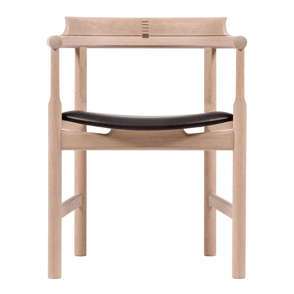 【PPモブラー正規販売店】 PP52 Captain's Chair (クッション張り) | Hans. J. Wegner (ハンス・J・ウェグナー)