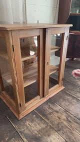 Glass Cabinet R606D132 